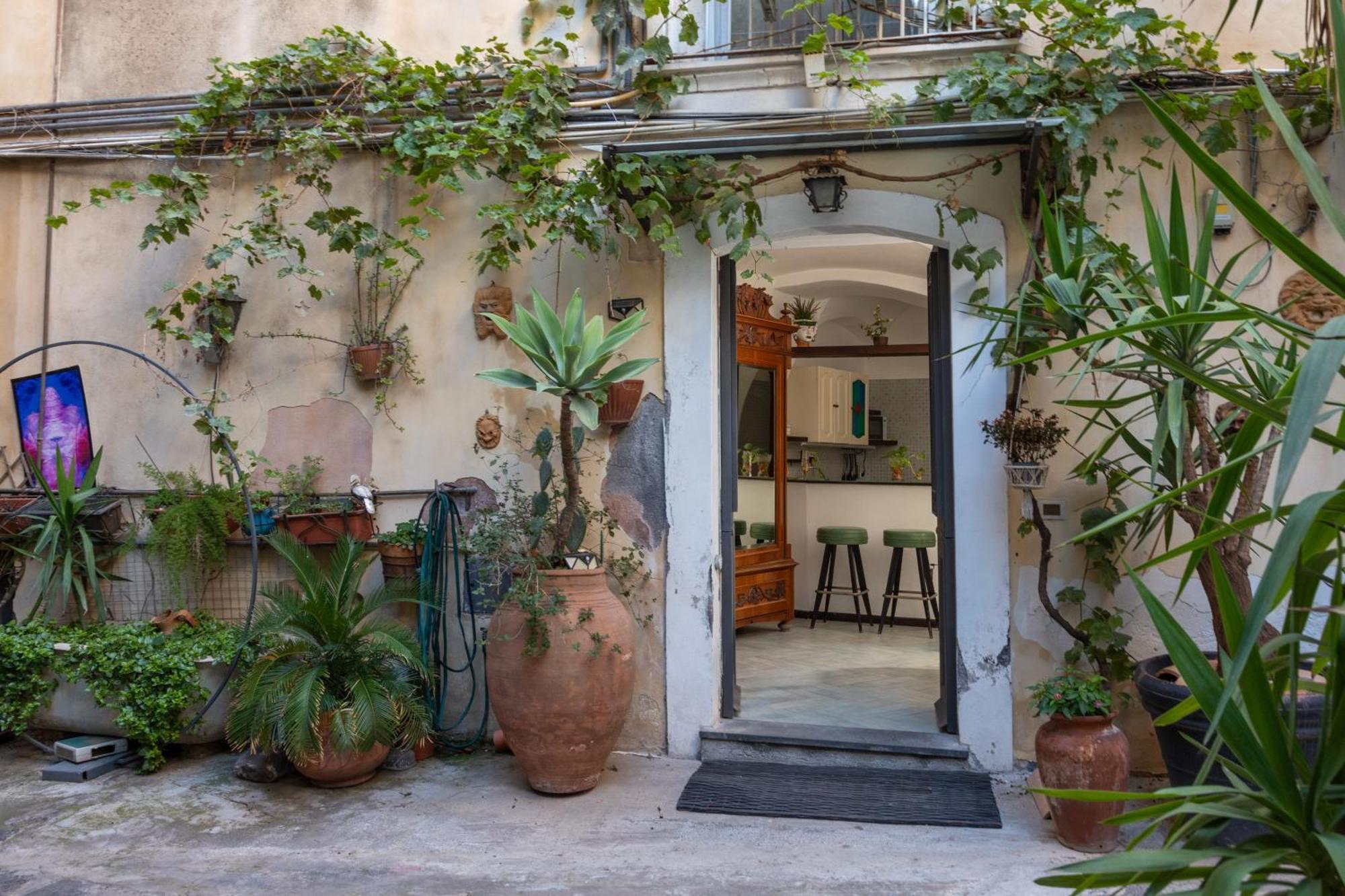 Cortile San Michele Villa คาตาเนีย ภายนอก รูปภาพ